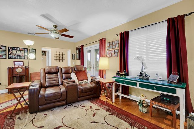 8383 Hallwood Blvd, Marysville, CA 95901