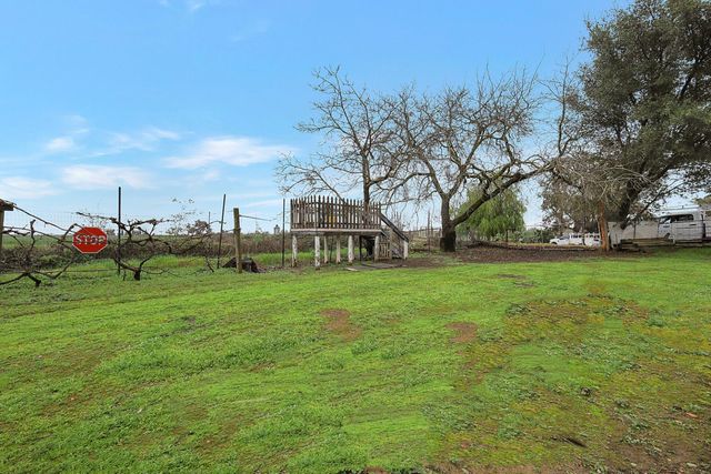 8383 Hallwood Blvd, Marysville, CA 95901