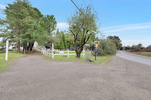 8383 Hallwood Blvd, Marysville, CA 95901