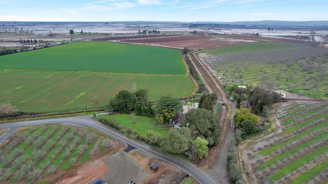 8383 Hallwood Blvd, Marysville, CA 95901