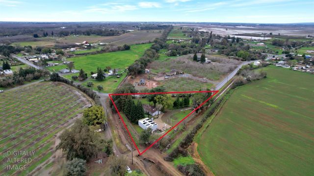 8383 Hallwood Blvd, Marysville, CA 95901