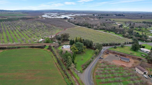 8383 Hallwood Blvd, Marysville, CA 95901