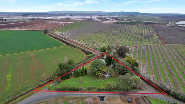 8383 Hallwood Blvd, Marysville, CA 95901