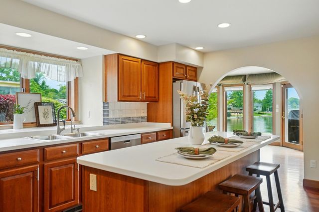 2085 Chickasaw Drive, London, OH 43140