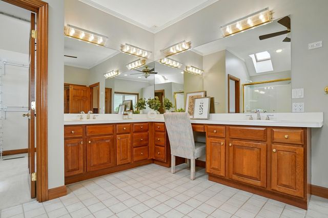 2085 Chickasaw Drive, London, OH 43140