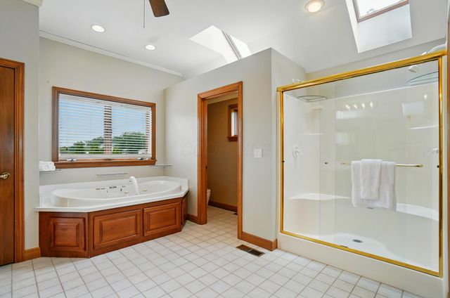 2085 Chickasaw Drive, London, OH 43140
