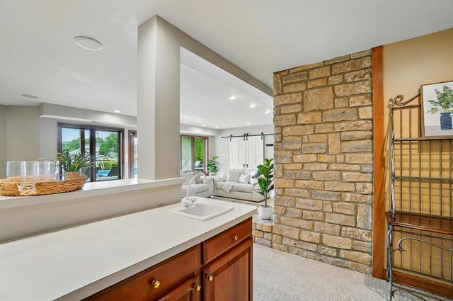 2085 Chickasaw Drive, London, OH 43140