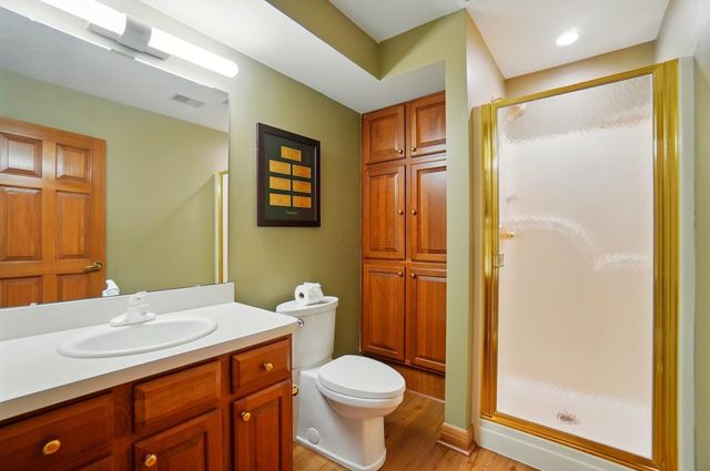 2085 Chickasaw Drive, London, OH 43140