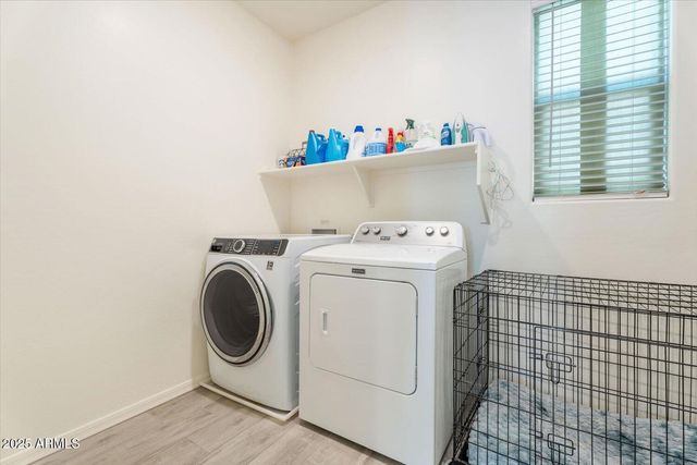 6830 N 88TH Drive, Glendale, AZ 85305