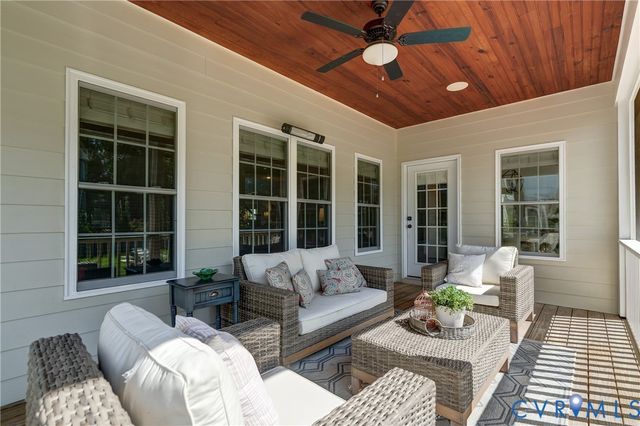 11515 Grey Oaks Estates Run, Glen Allen, VA 23059