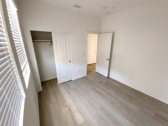 10462 Newbliss Way, San Diego, CA 92126