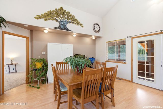 4005 N Fireweed Fields Drive, Wasilla, AK 99623