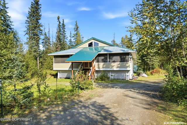 4005 N Fireweed Fields Drive, Wasilla, AK 99623