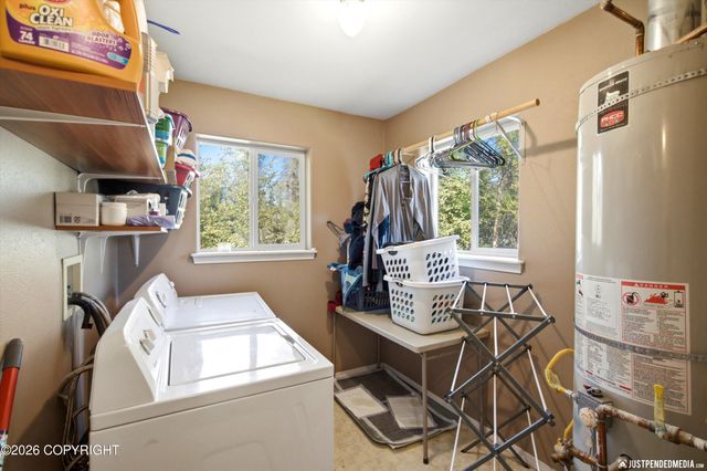 4005 N Fireweed Fields Drive, Wasilla, AK 99623