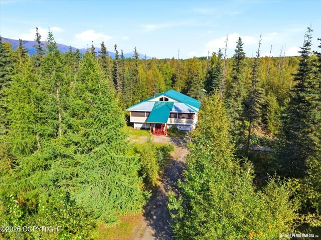 4005 N Fireweed Fields Drive, Wasilla, AK 99623