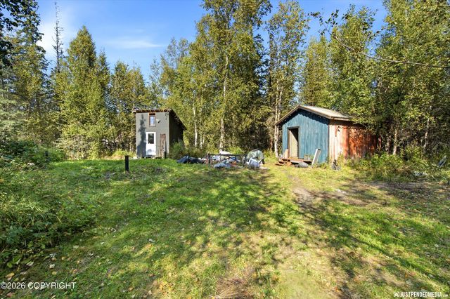 4005 N Fireweed Fields Drive, Wasilla, AK 99623
