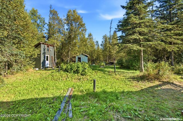 4005 N Fireweed Fields Drive, Wasilla, AK 99623
