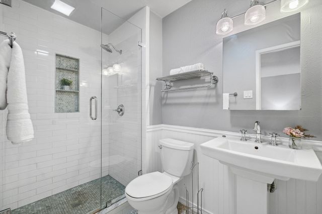 5044 Avery Lane, The Colony, TX 75056