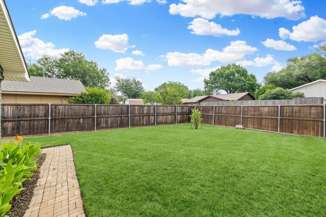 5044 Avery Lane, The Colony, TX 75056