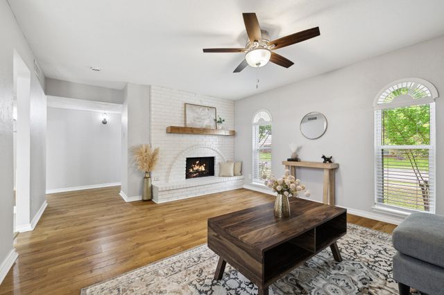 5044 Avery Lane, The Colony, TX 75056