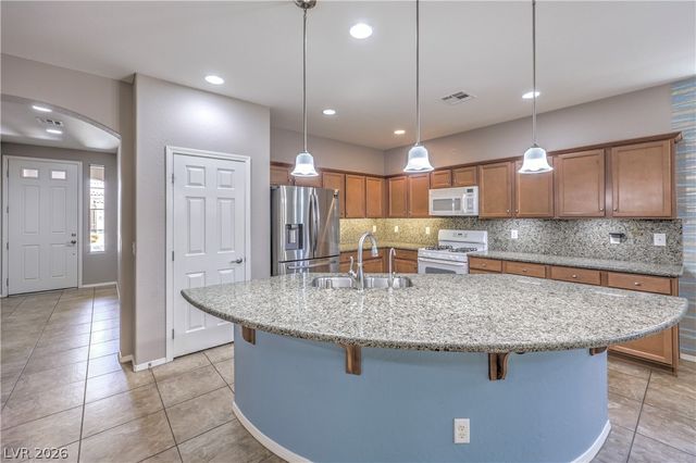 3633 Greenbriar Bluff Avenue, North Las Vegas, NV 89081