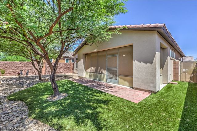 3633 Greenbriar Bluff Avenue, North Las Vegas, NV 89081