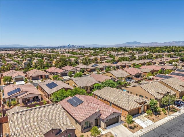 3633 Greenbriar Bluff Avenue, North Las Vegas, NV 89081