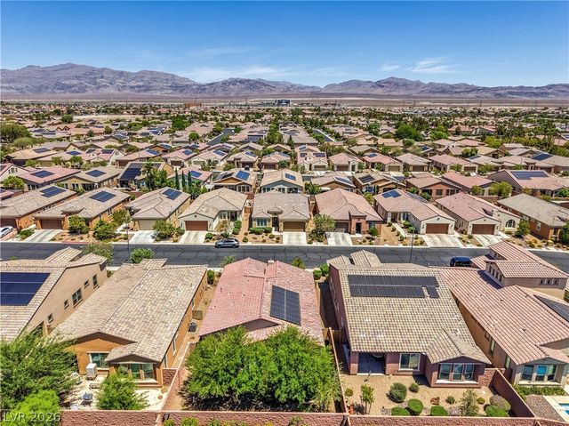 3633 Greenbriar Bluff Avenue, North Las Vegas, NV 89081