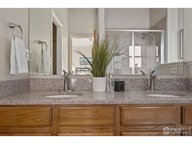 2384 Hampstead Dr, Loveland, CO 80538