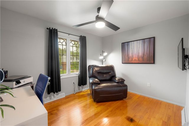 48 Woody Crest Dr, Whitehall, PA 15234
