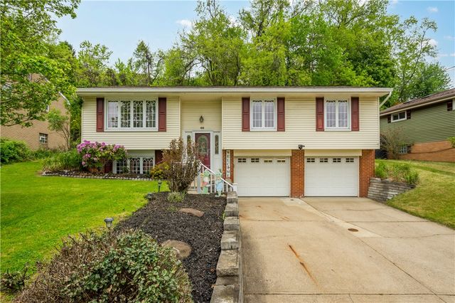 48 Woody Crest Dr, Whitehall, PA 15234