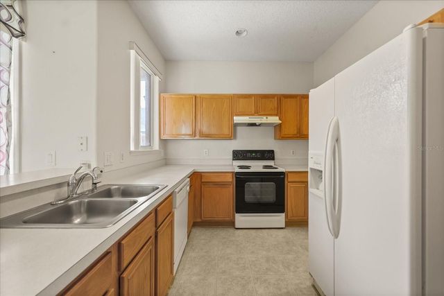 2050 ISLAND WALK DRIVE, Orlando, FL 32824