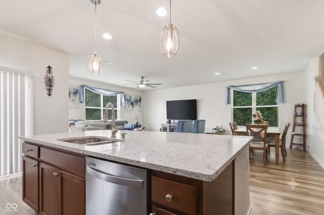 9185 Yvette Drive, Avon, IN 46123