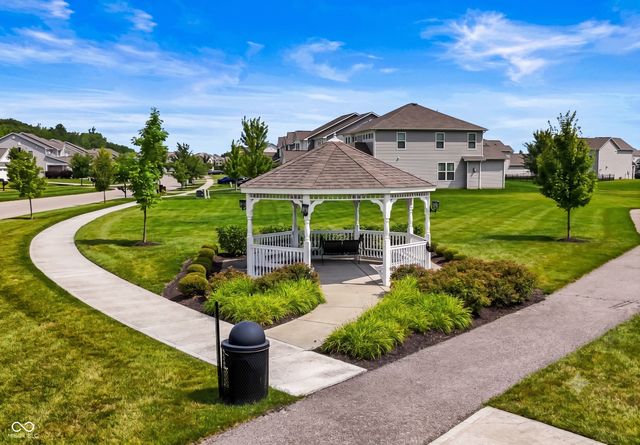 9185 Yvette Drive, Avon, IN 46123