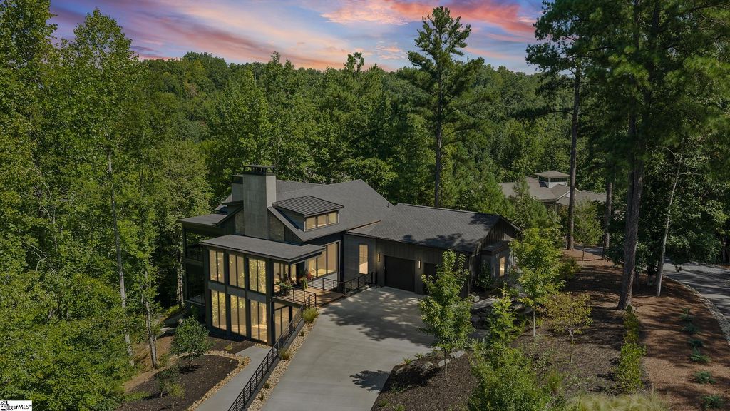 Image 1 of property listing at 248 Piney Woods Trail, Six Mile, SC 29682