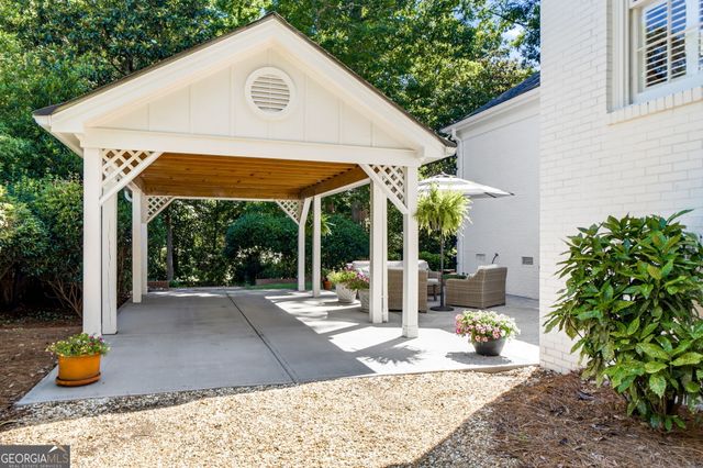 517 E College Street, Griffin, GA 30224