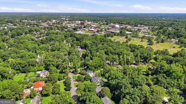 517 E College Street, Griffin, GA 30224