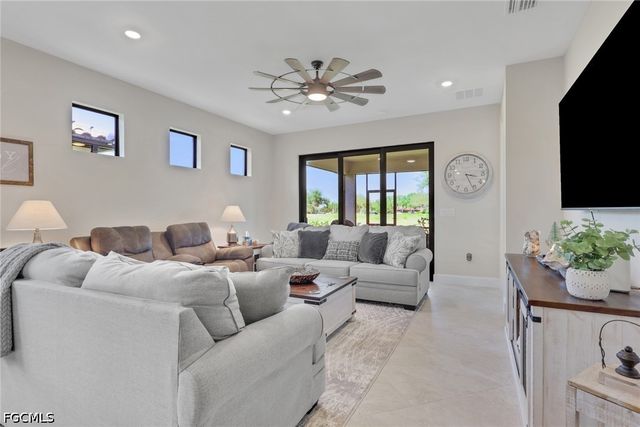 3508 Stoneville DR, Alva, FL 33920