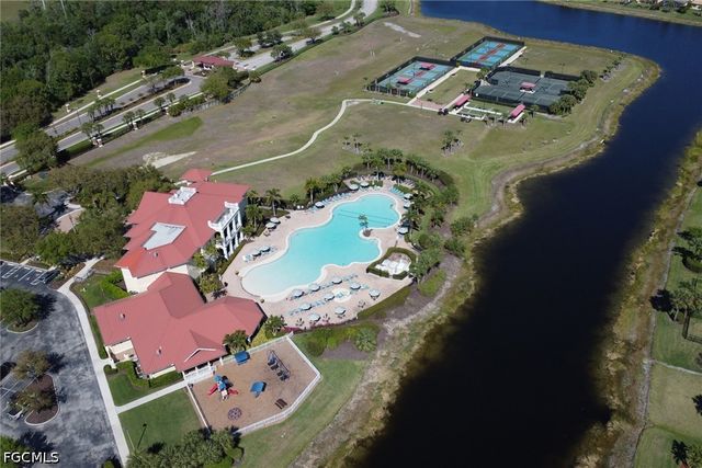 3508 Stoneville DR, Alva, FL 33920