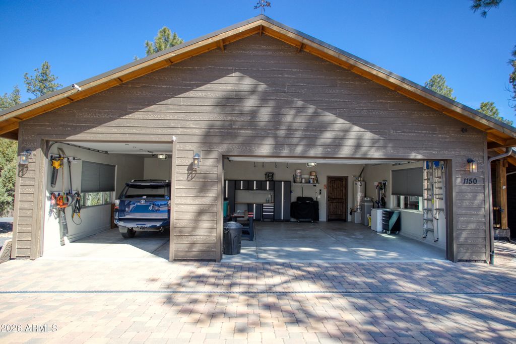 Image 28 of property listing at 1150 W Snow Creek Trail, Show Low, AZ 85901