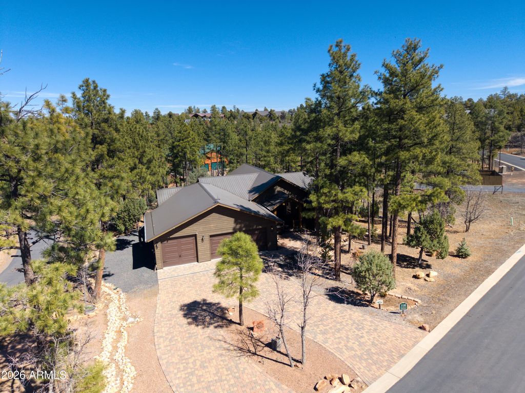 Image 34 of property listing at 1150 W Snow Creek Trail, Show Low, AZ 85901