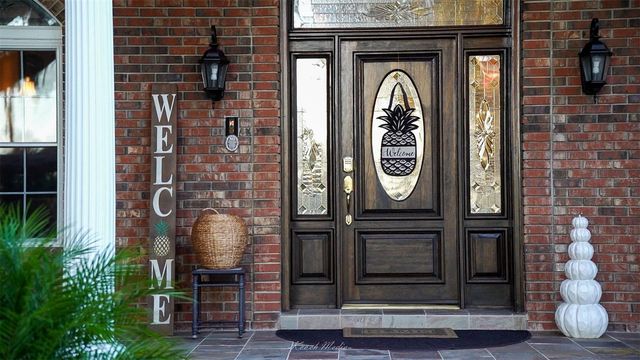 150 LAKE WINNEMISSETT DRIVE, Deland, FL 32724