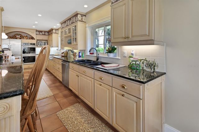 150 LAKE WINNEMISSETT DRIVE, Deland, FL 32724