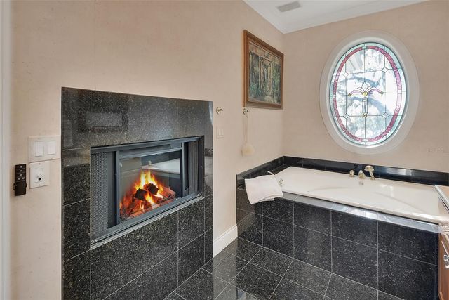 150 LAKE WINNEMISSETT DRIVE, Deland, FL 32724