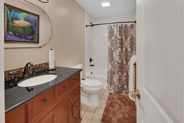 150 LAKE WINNEMISSETT DRIVE, Deland, FL 32724