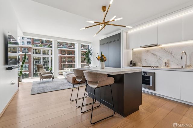 1 Steuart Lane 604, San Francisco, CA 94105