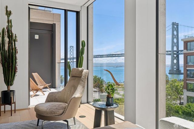 1 Steuart Lane 604, San Francisco, CA 94105