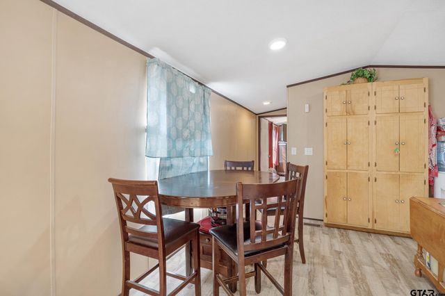 16964 Pine Trail Dr, Flint, TX 75762