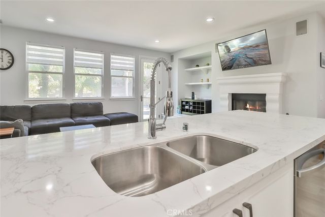 5421 Moonshadow Street, Simi Valley, CA 93063