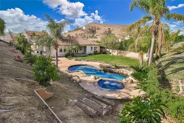 5421 Moonshadow Street, Simi Valley, CA 93063